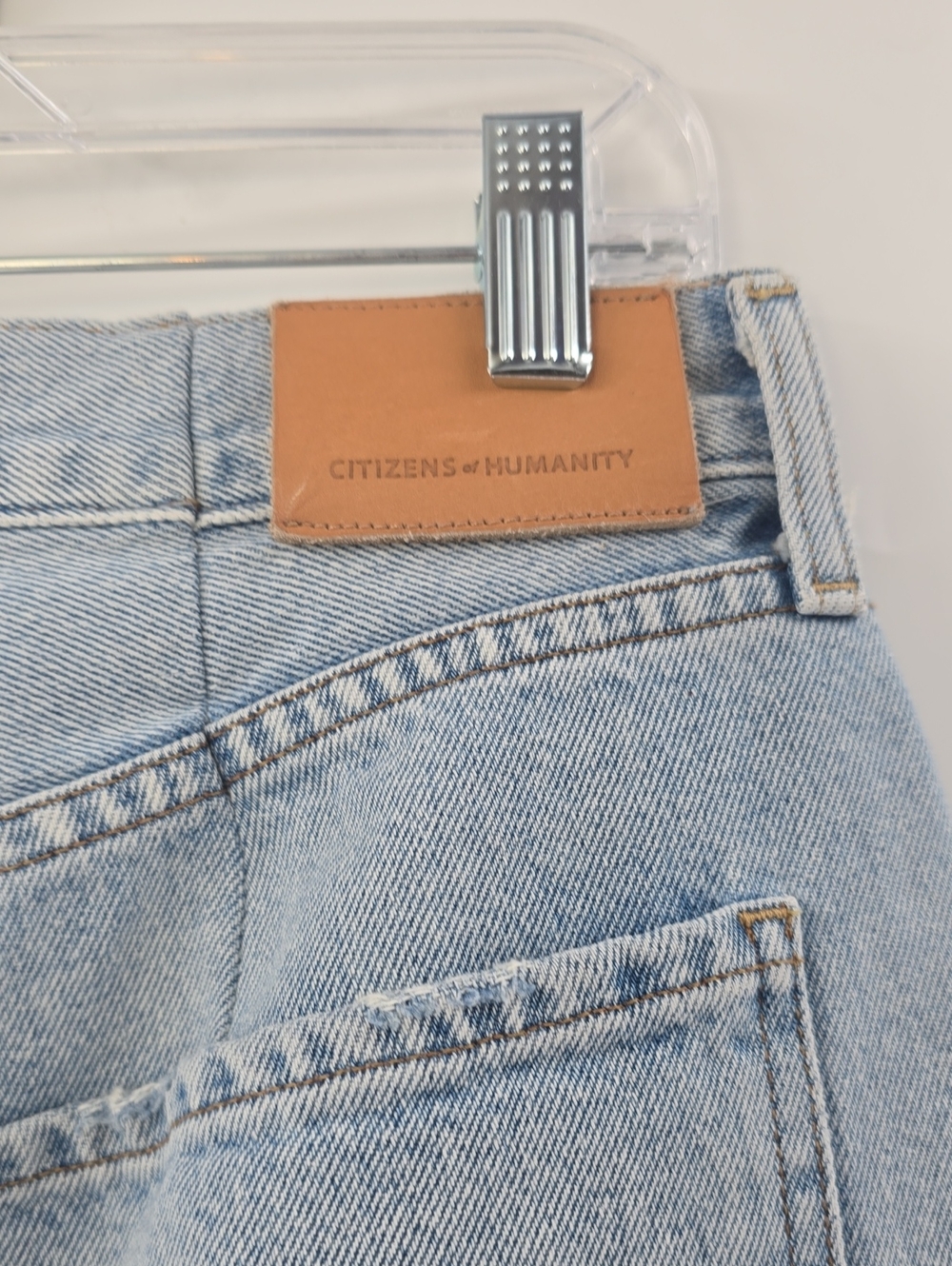 Citizens Of Humanity Light Blue High-Rise Barrel Cropped Jeans - Picture 10 of 16